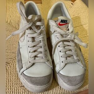 Nike blazer low platform sneakers